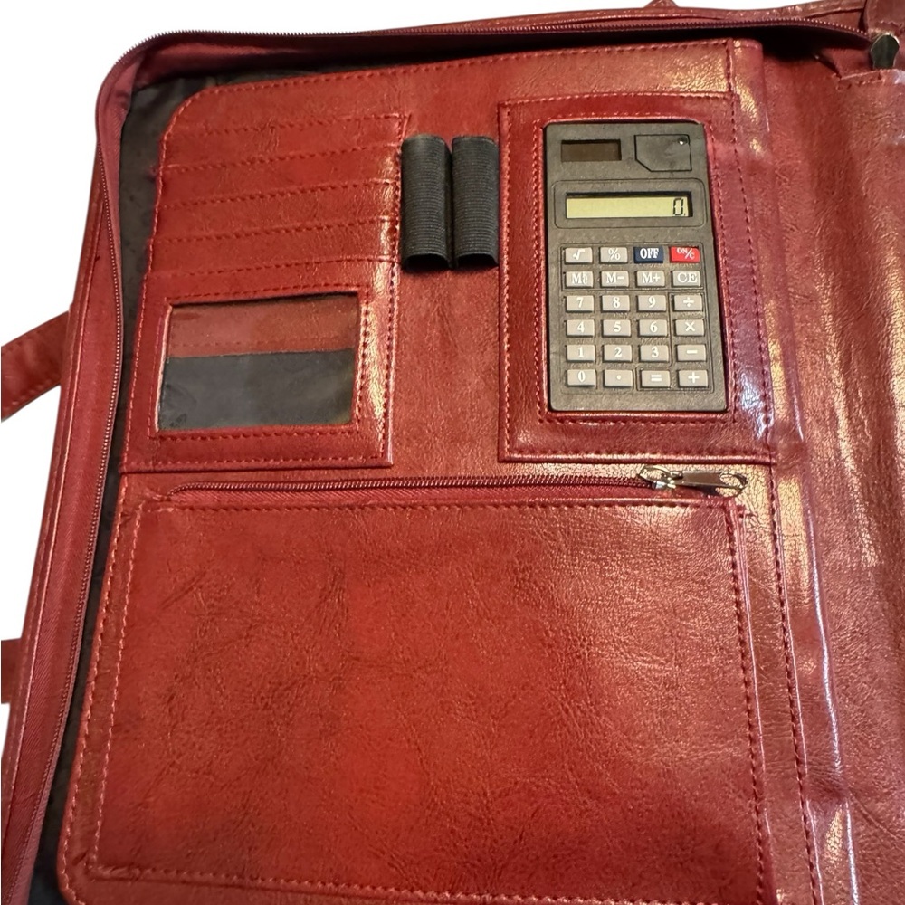 High End Foray Deep Red Women’s Briefcase Attache Vegan Leather Bag Planner - Picture 8 of 15